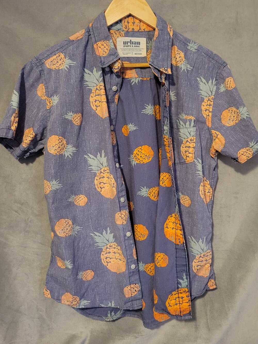 Urban Pipeline Button Up Short Sleeve Shirt Men's Medium Pinapple Blue Orange